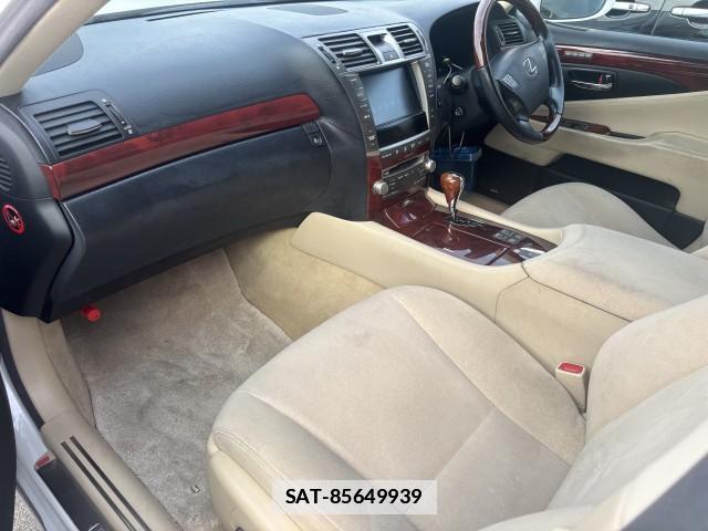 Lexus LS 2010-01 7813407-5