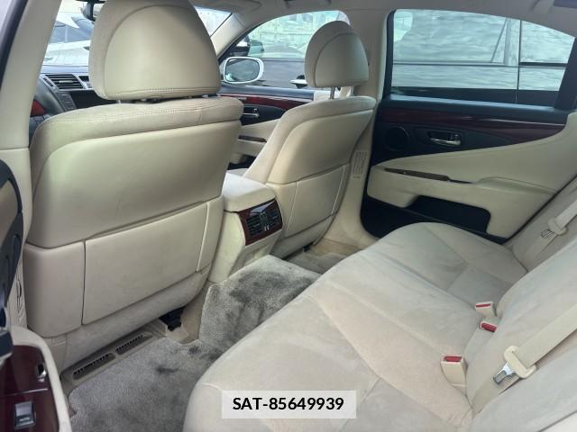 Lexus LS 2010-01 7813407-6