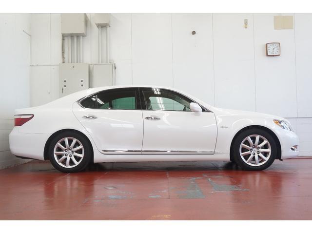 Lexus LS 2007-07 7813560-3