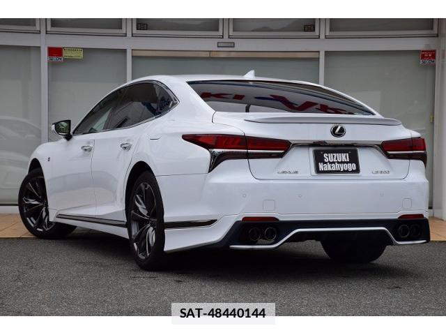 Lexus LS 2019-04 7815335-1