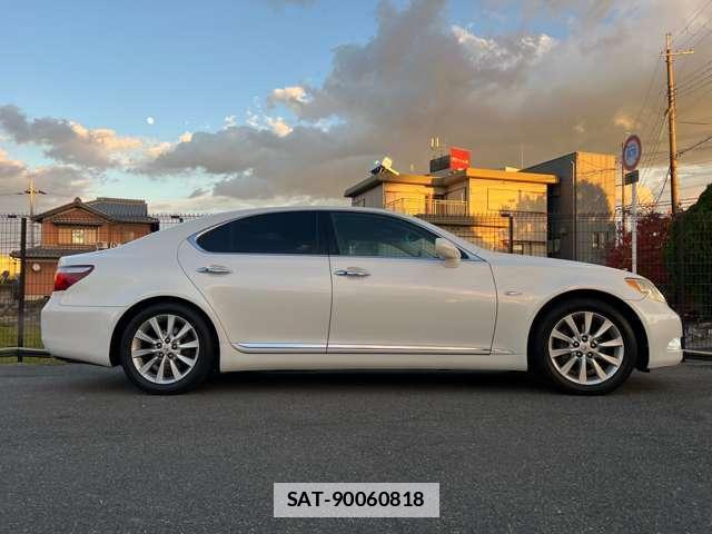 Lexus LS 2008 7815550-15