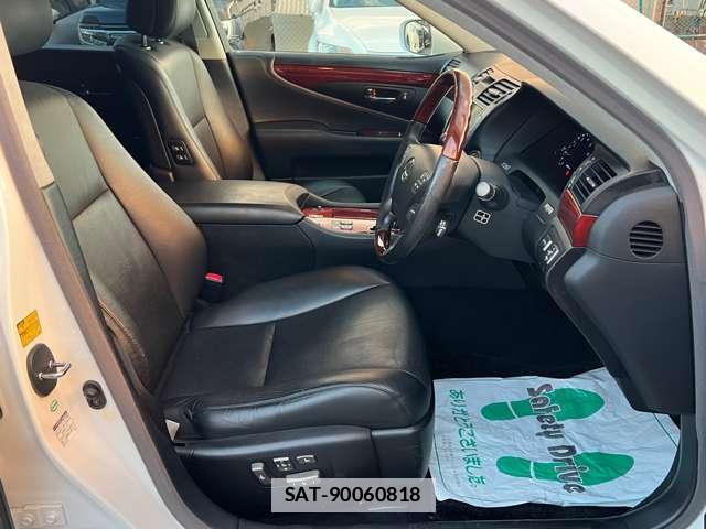 Lexus LS 2008 7815550-4
