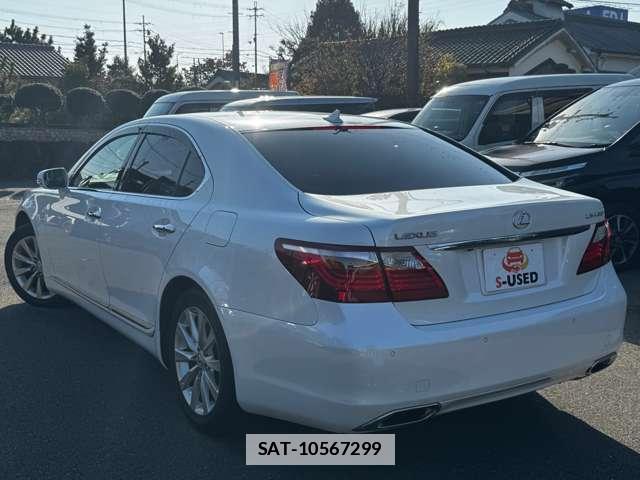 Lexus LS 2009-11 7815551-11