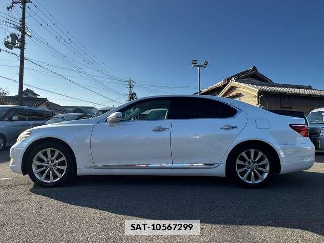 Lexus LS 2009-11 7815551-17