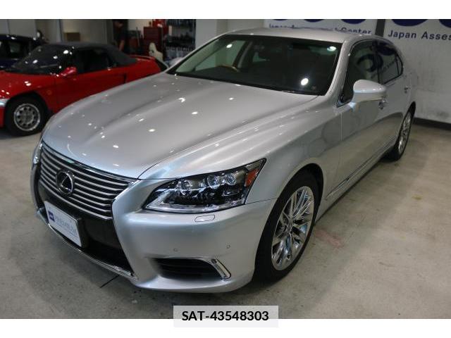 Lexus LS 2015-01 7816060-0
