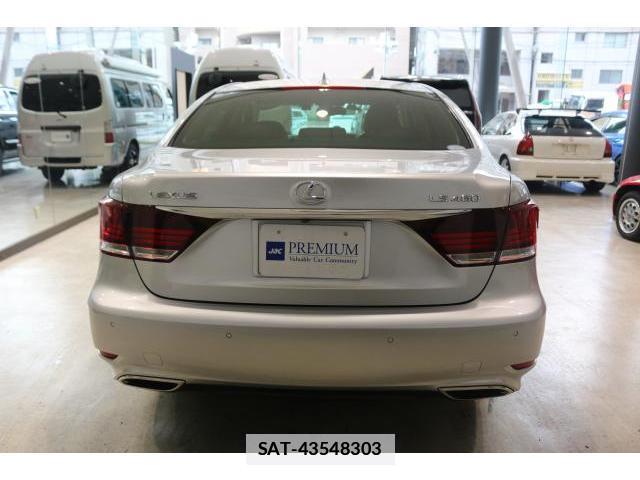 Lexus LS 2015-01 7816060-11