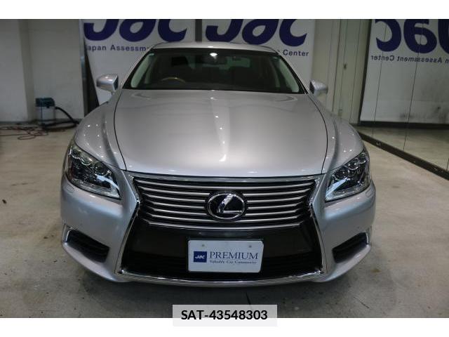 Lexus LS 2015-01 7816060-9