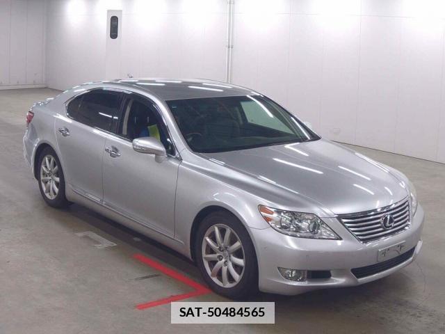 Lexus LS 2011-01 7816151-0
