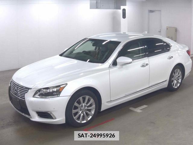 Lexus LS 2013-09 7816153-4