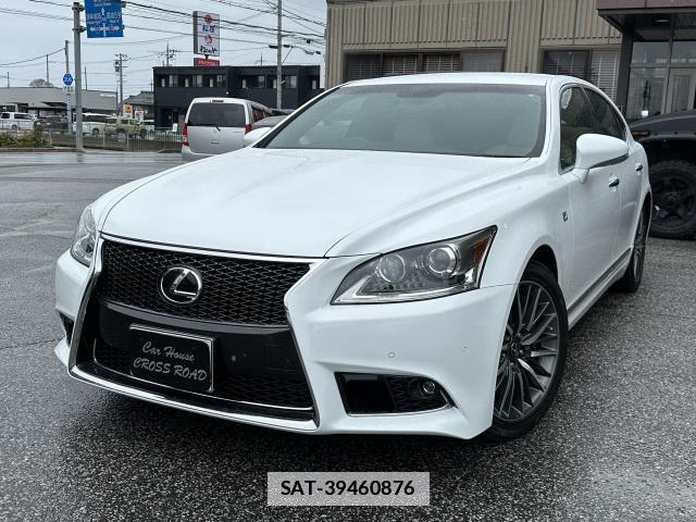 Lexus LS 2016-11 7817879-0