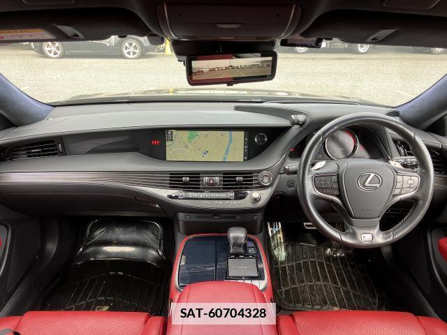 Lexus LS 2018-09 7818024-2