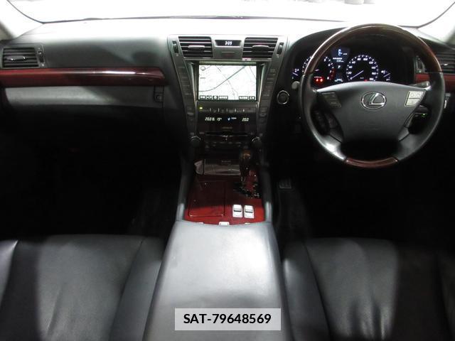 Lexus LS 2007-12 7818124-3