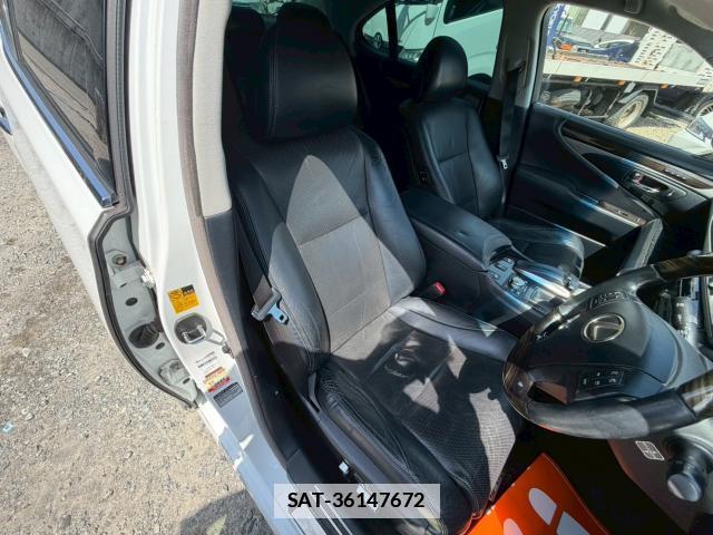 Lexus LS 2013-03 7818892-5
