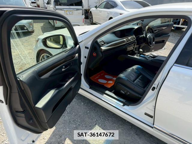 Lexus LS 2013-03 7818892-6