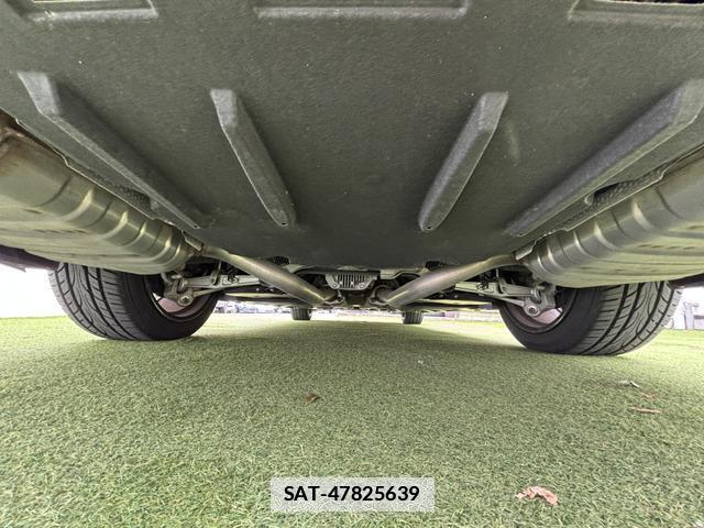Lexus LS 2018-03 7819886-8