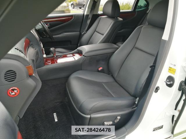 Lexus LS 2010-02 7819950-10