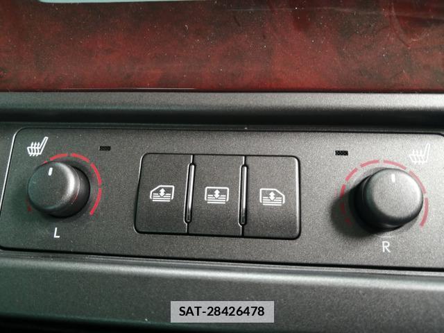 Lexus LS 2010-02 7819950-12