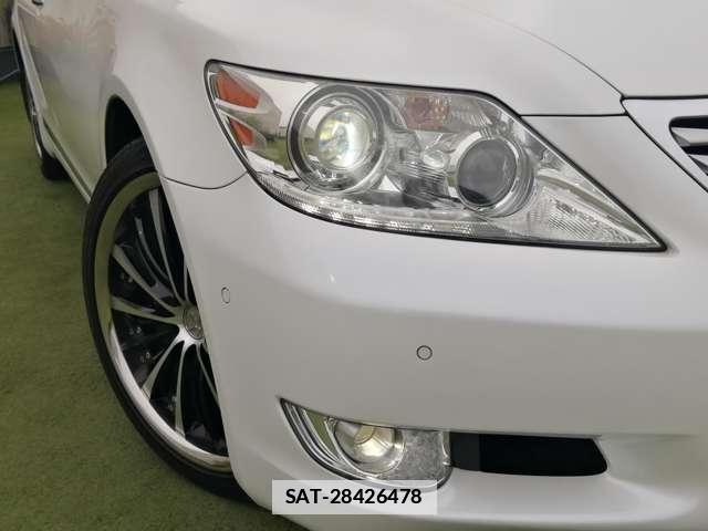 Lexus LS 2010-02 7819950-15