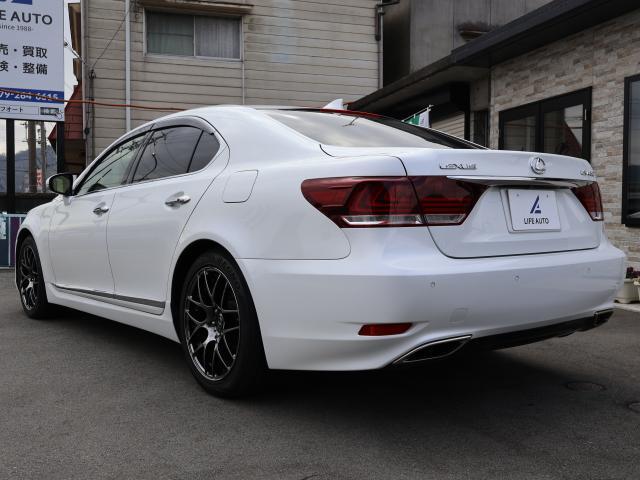 Lexus LS 2014-03 7822968-2