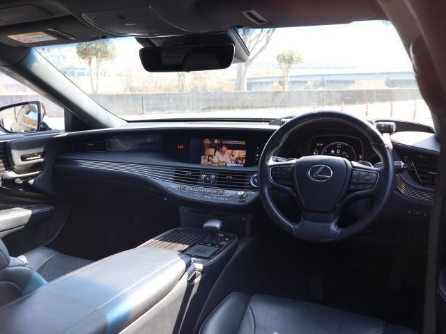 Lexus LS 2018-01 7822969-1