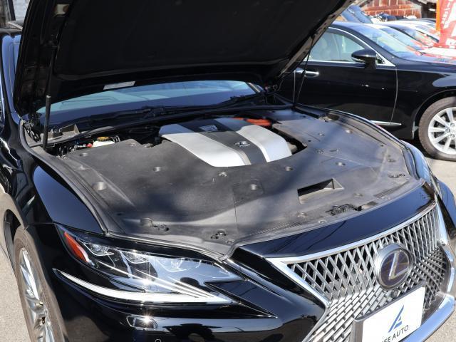 Lexus LS 2018-01 7822969-4