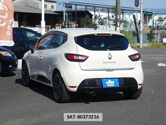 Renault LUTECIA 2017-07 7812033-14