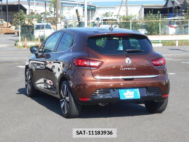 Renault LUTECIA 2015-12 7812038-14