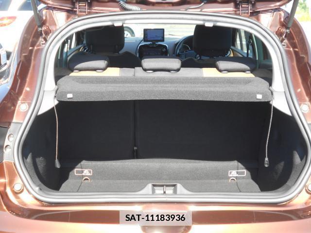 Renault LUTECIA 2015-12 7812038-18