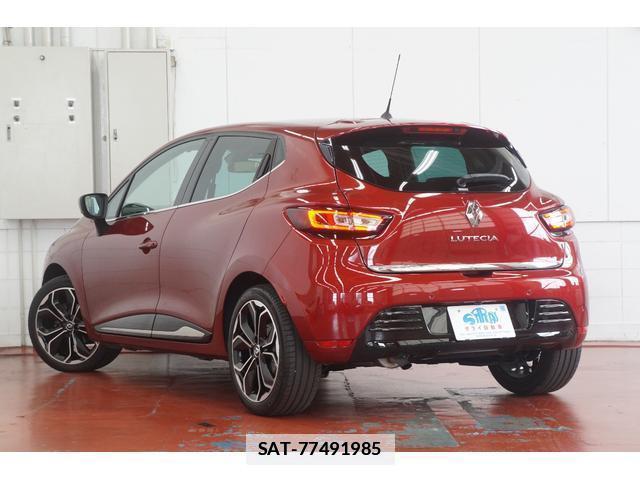 Renault LUTECIA 2018-03 7813577-11