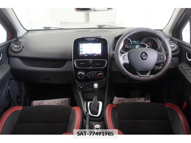 Renault LUTECIA 2018-03 7813577-13