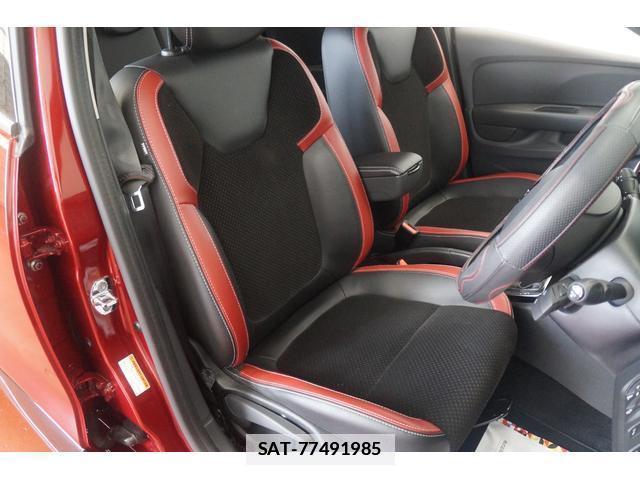 Renault LUTECIA 2018-03 7813577-5