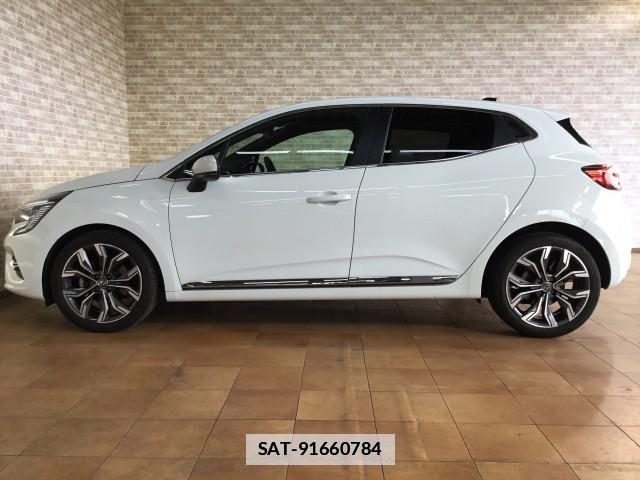 Renault LUTECIA 2021-07 7817806-6