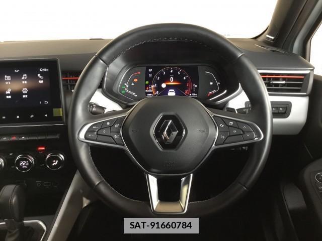 Renault LUTECIA 2021-07 7817806-8