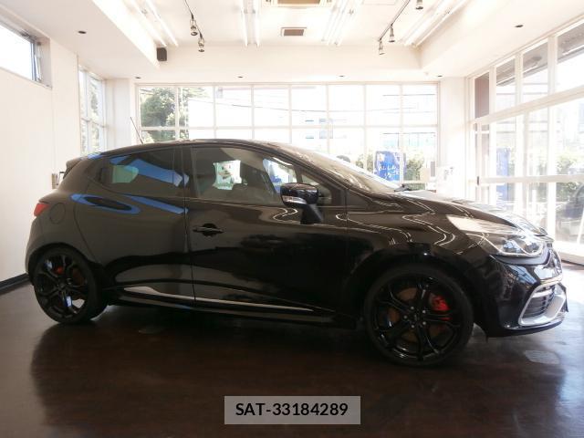 Renault LUTECIA 2014-08 7823320-5