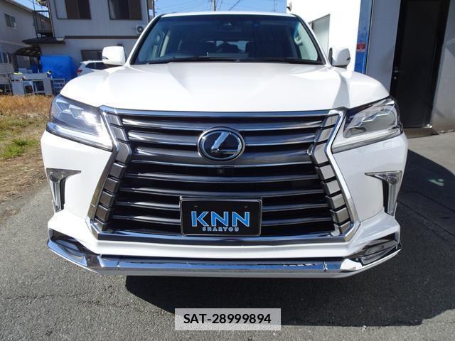 Lexus LX 2017-01 7812066-1
