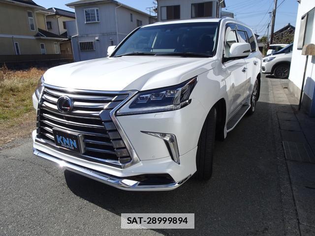 Lexus LX 2017-01 7812066-14