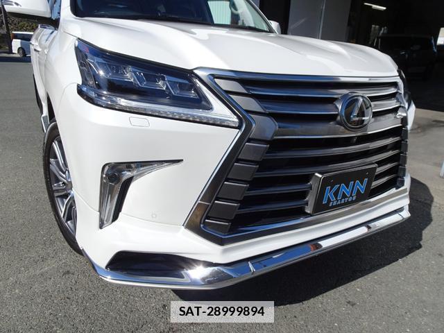 Lexus LX 2017-01 7812066-18
