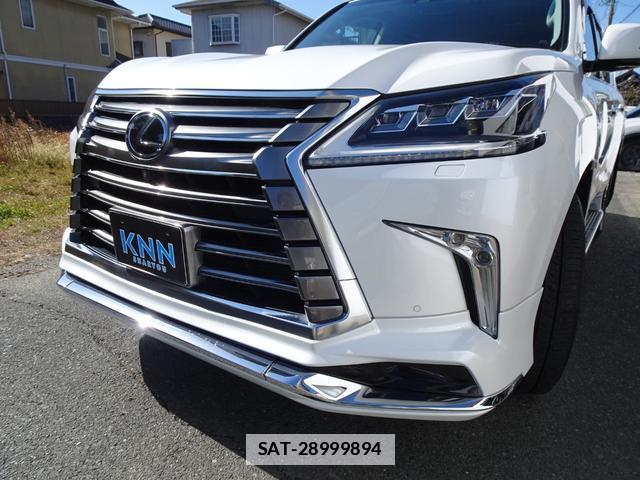 Lexus LX 2017-01 7812066-2