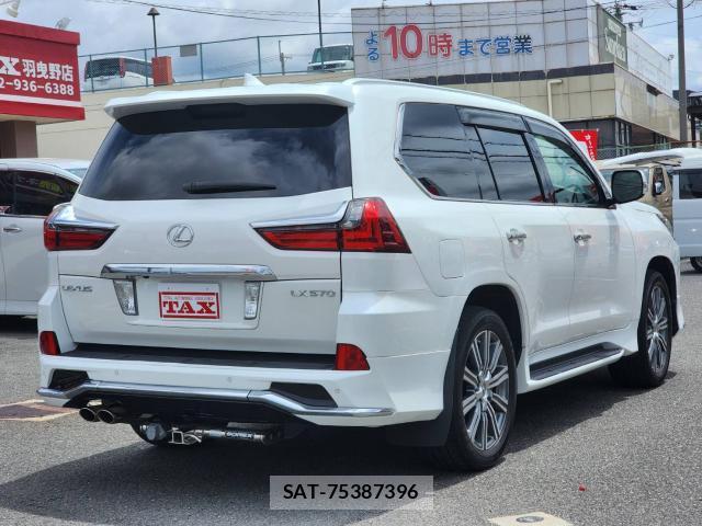 Lexus LX 2016-09 7813914-1