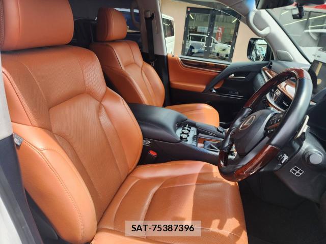Lexus LX 2016-09 7813914-12
