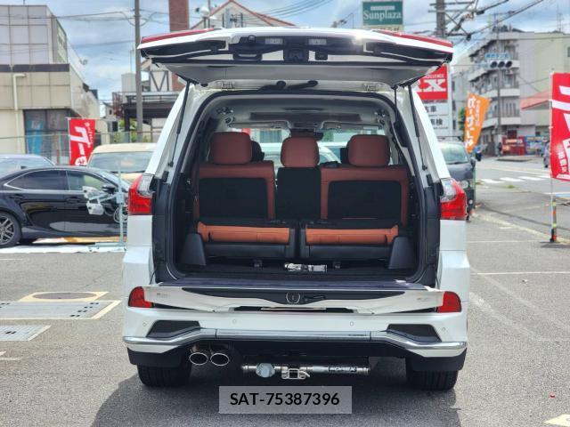 Lexus LX 2016-09 7813914-6