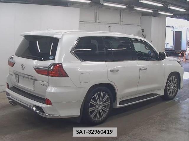 Lexus LX 2016-11 7817323-1