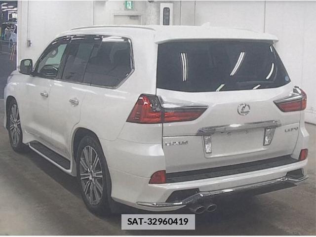 Lexus LX 2016-11 7817323-4