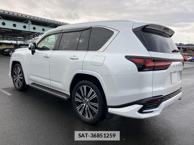 Lexus LX 2024-01 7817966-1