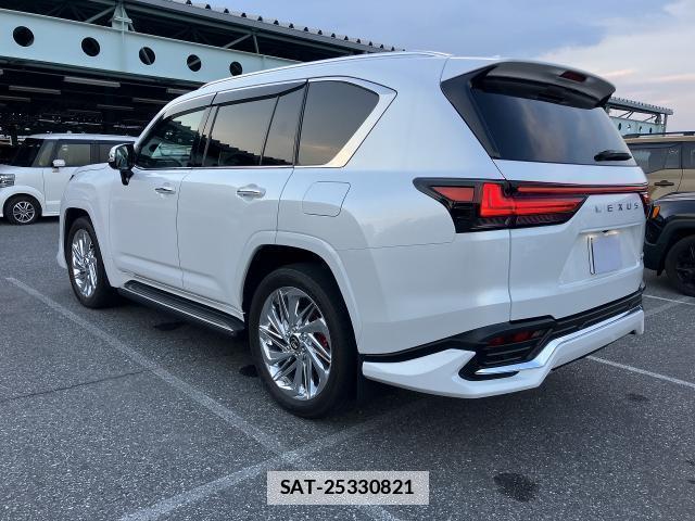 Lexus LX 2022-07 7817989-1