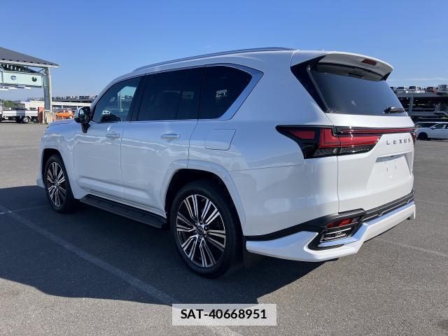 Lexus LX 2023-06 7818001-1