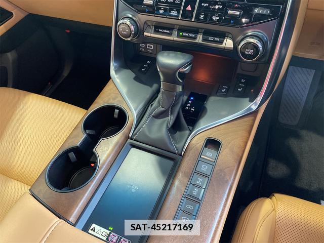 Lexus LX 2024-04 7818708-10