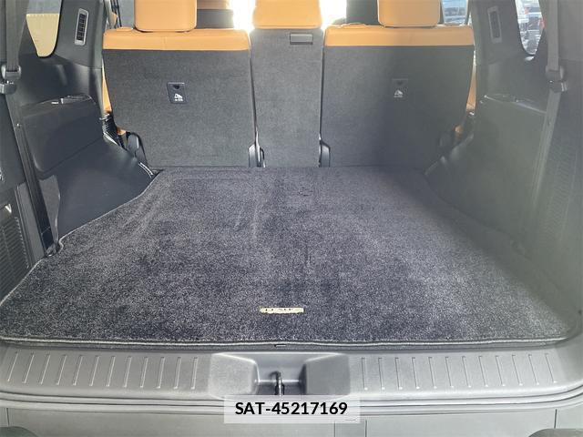 Lexus LX 2024-04 7818708-17