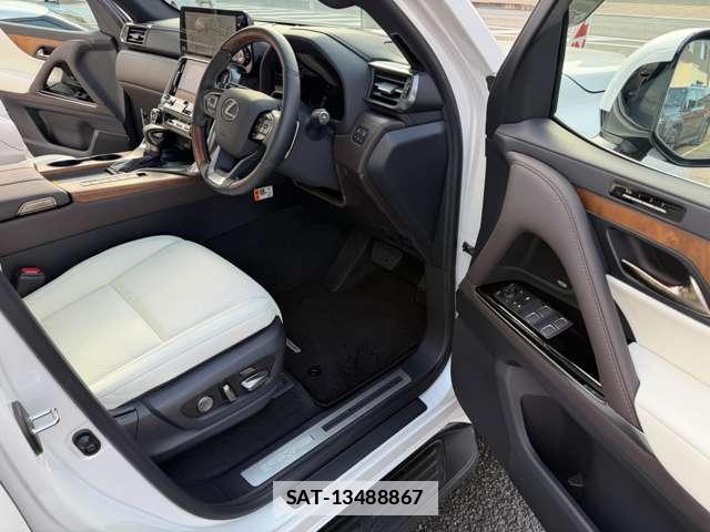 Lexus LX 2025-07 7818739-9