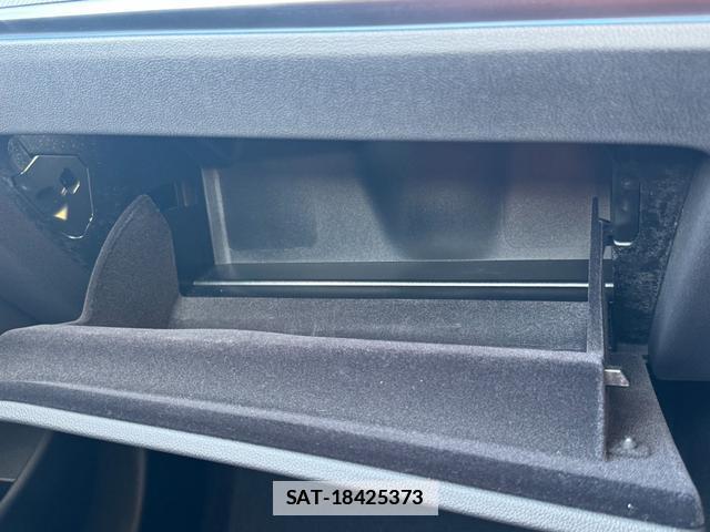 Bmw M4 2024-02 7820398-19